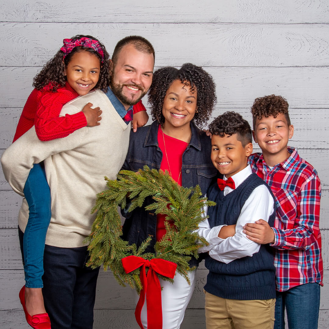 https://stage.jcpportraits.com/holiday-backgrounds/