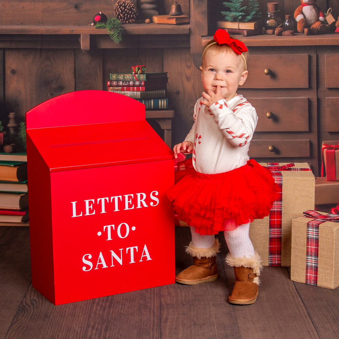 https://stage.jcpportraits.com/santas-toy-shop-holiday/